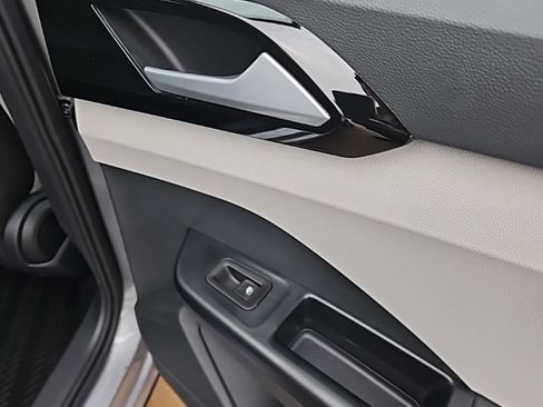 New 2026 Volkswagen Taos S AWD/4WD image 16