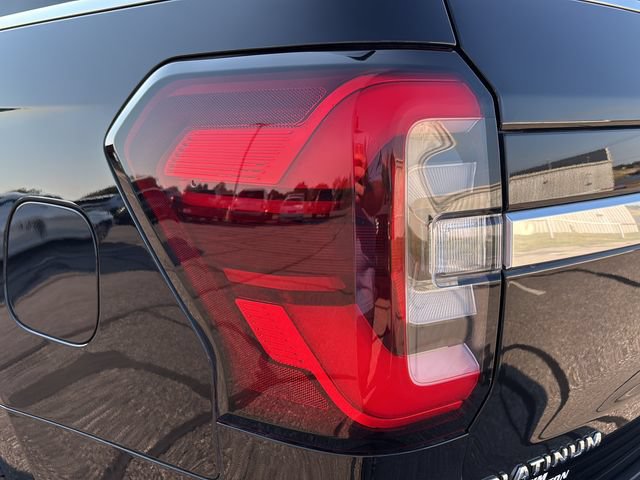 Used 2022 Ford Expedition Platinum AWD/4WD image 27