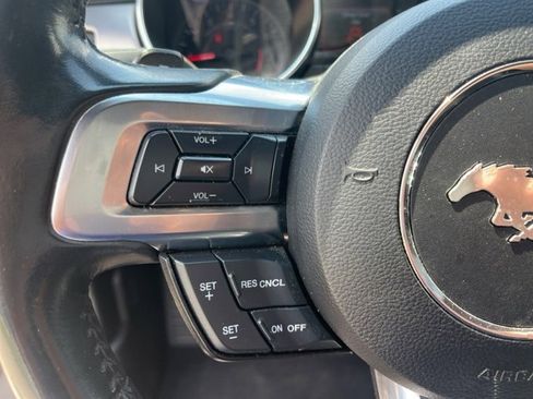 Used 2021 Ford Mustang Premium image 17