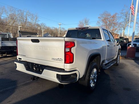 Used 2020 Chevrolet Silverado 2500 High Country w/ Z71 Off-Road Package image 8