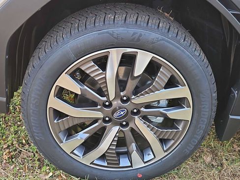 Used 2026 Subaru Forester Touring AWD/4WD image 14