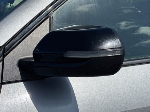 Used 2025 Chevrolet Traverse Z71 image 55