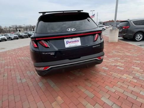 Used 2023 Hyundai Tucson Blue image 8