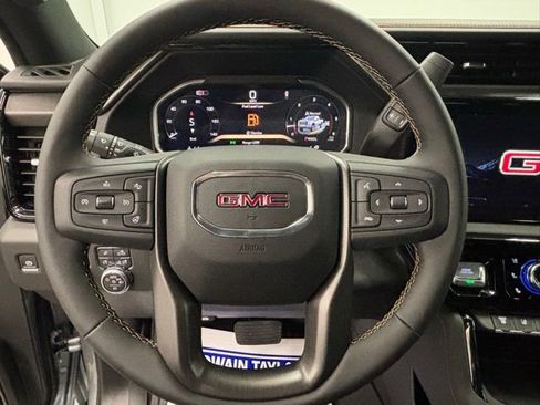 New 2026 GMC Sierra 2500 AT4 w/ Technology Package AWD/4WD image 27