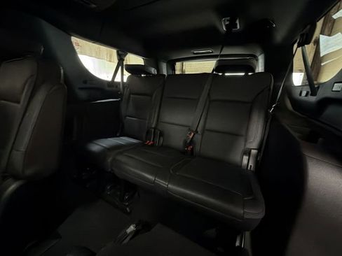 Used 2022 GMC Yukon XL Denali image 25
