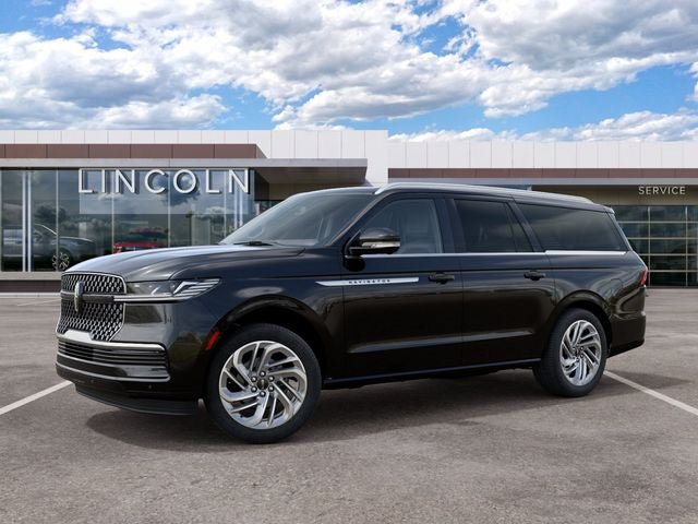 New 2027 Lincoln Navigator L Reserve AWD/4WD image 2