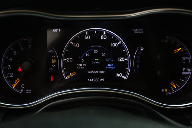Used 2015 Jeep Grand Cherokee Limited AWD/4WD image 32