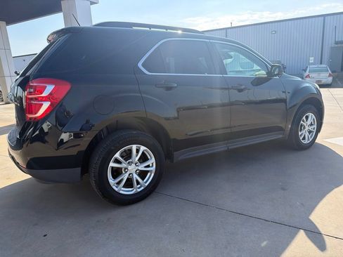Used 2017 Chevrolet Equinox LT w/ Convenience Package FWD image 3