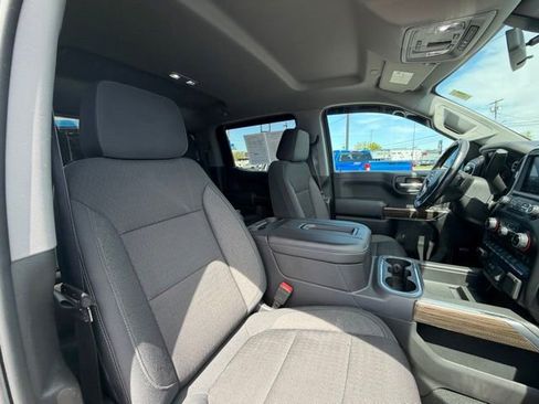 Used 2020 Chevrolet Silverado 1500 RST AWD/4WD image 16