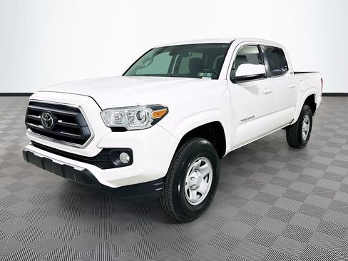 Certified 2023 Toyota Tacoma SR5 RWD image 3