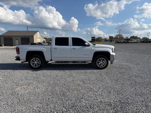 Used 2018 GMC Sierra 1500 SLT w/ SLT Premium Package image 5