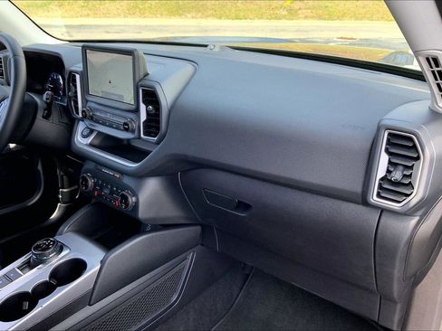 Used 2024 Ford Bronco Sport Outer Banks w/ Tech Package image 15