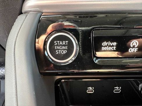 New 2025 Audi Q5 Premium image 33