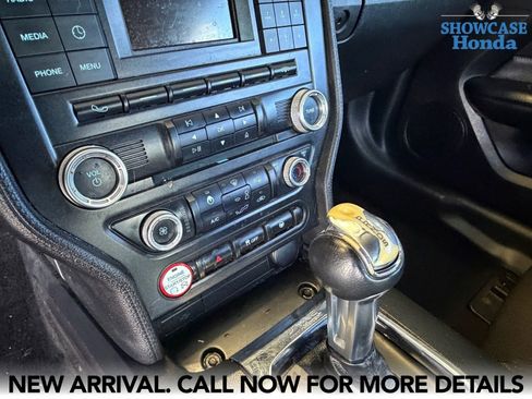 Used 2015 Ford Mustang Coupe image 10