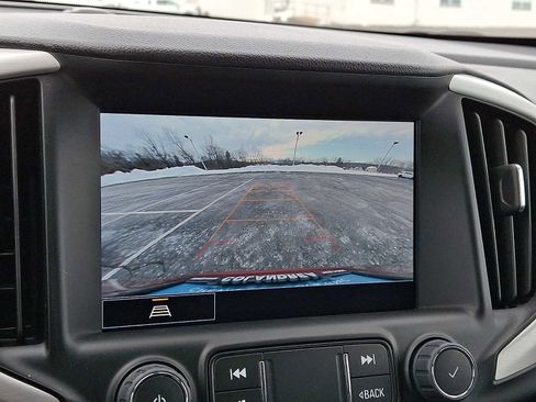 Used 2023 GMC Terrain SLT w/ Elevation Edition image 19