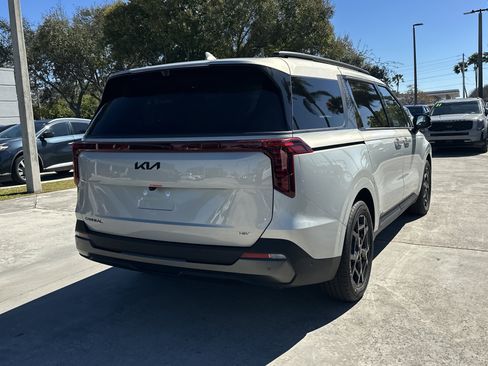 New 2026 Kia Carnival SX Prestige image 6