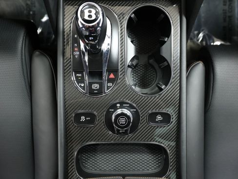 Used 2019 Bentley Bentayga image 42