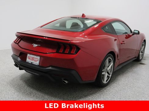 Used 2024 Ford Mustang Premium image 7