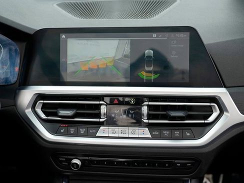 Used 2021 BMW 430i Convertible w/ Premium Package image 35