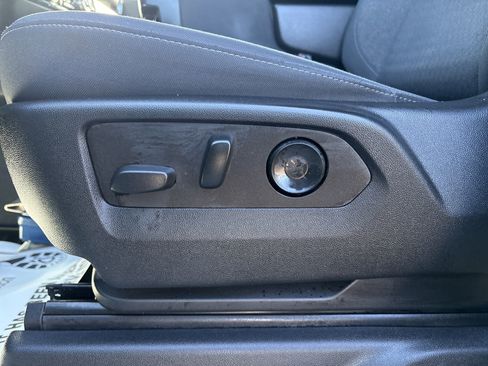 Used 2022 GMC Sierra 1500 Elevation image 20