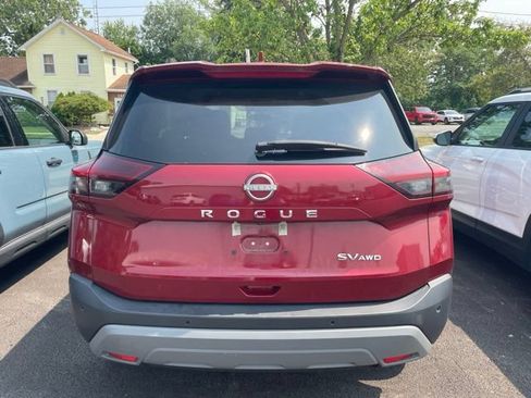 Used 2023 Nissan Rogue SV AWD/4WD image 4
