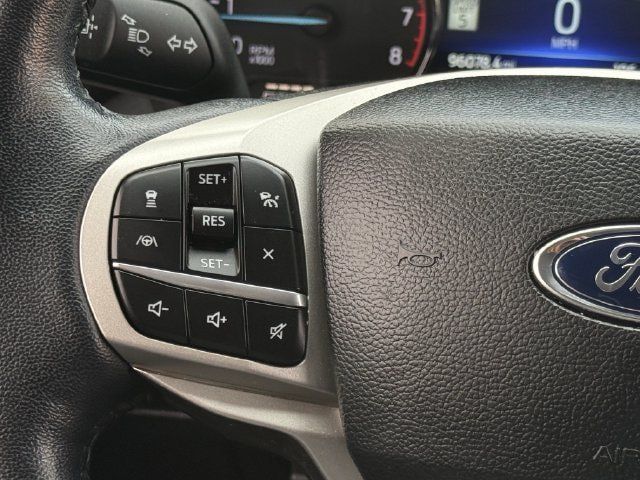 Used 2022 Ford Explorer XLT w/ Equipment Group 202A RWD image 14