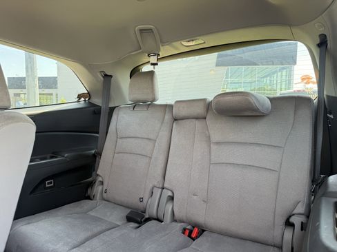 Used 2021 Honda Pilot EX image 25