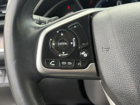 Used 2019 Honda Civic Touring image 20