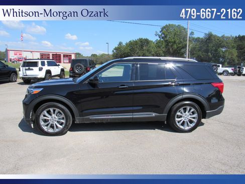 Used 2024 Ford Explorer Limited image 5