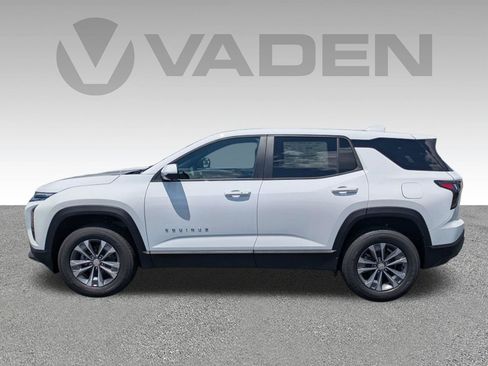 New 2026 Chevrolet Equinox LT w/ Safety and Technology Package FWD image 28