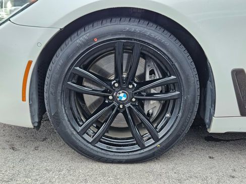 Used 2016 BMW 750i xDrive image 25