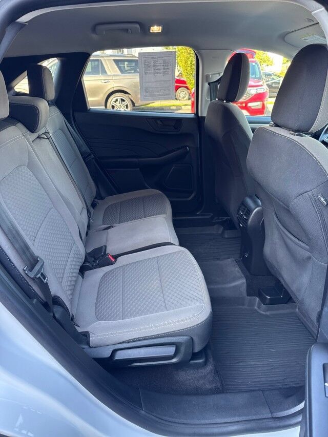 Used 2022 Ford Escape SE w/ Convenience Package AWD/4WD image 15
