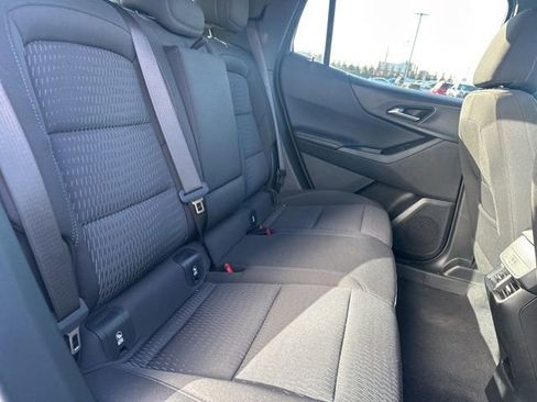 Used 2025 Chevrolet Equinox LT FWD image 14