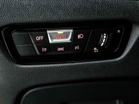 Used 2023 BMW M3 RWD image 36