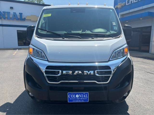 Used 2025 RAM ProMaster 2500 w/ U-Haul Equipment Group FWD image 17