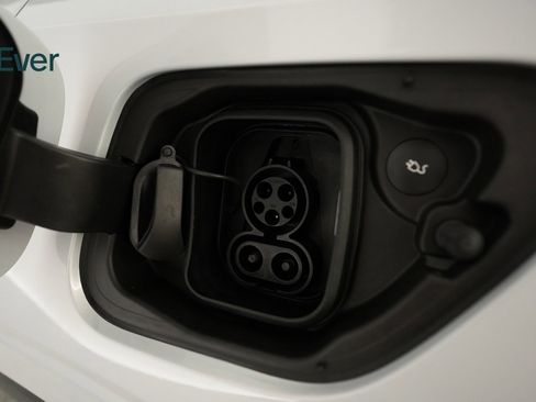 Used 2024 Polestar Polestar 2 image 25