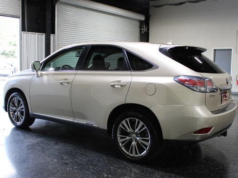 Used 2013 Lexus RX 450h FWD w/ Navigation Pkg image 5