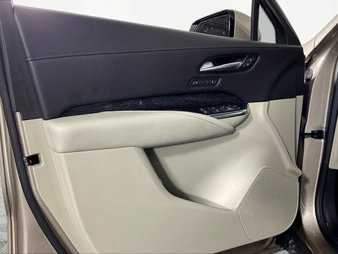 Used 2023 Cadillac XT4 Premium Luxury w/ Driver Assist Package image 20