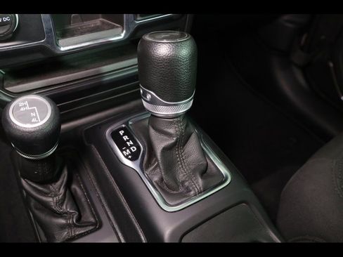 Used 2021 Jeep Wrangler Unlimited Sport image 21