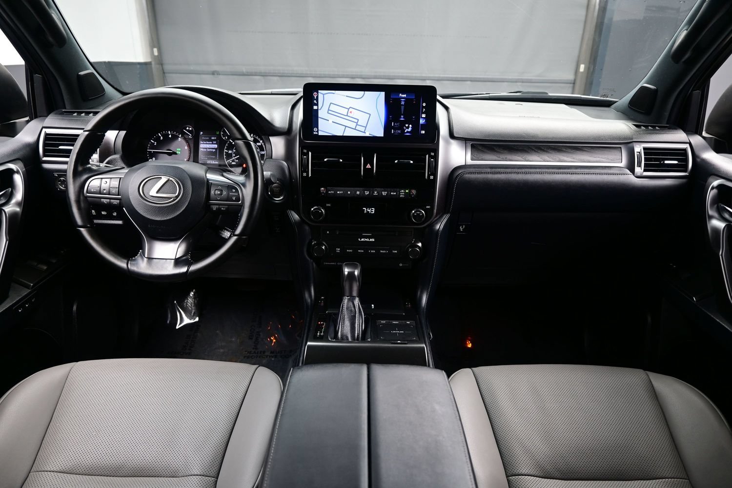 Used 2023 Lexus GX 460 w/ Black Line Special Edition AWD/4WD image 20