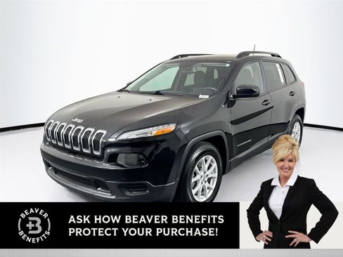 Used 2017 Jeep Cherokee Sport FWD image 1