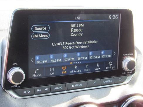 Used 2024 Nissan Sentra SV FWD image 20