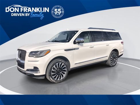 Used 2024 Lincoln Navigator L Black Label image 1