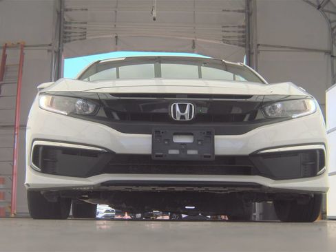 Used 2020 Honda Civic LX image 3