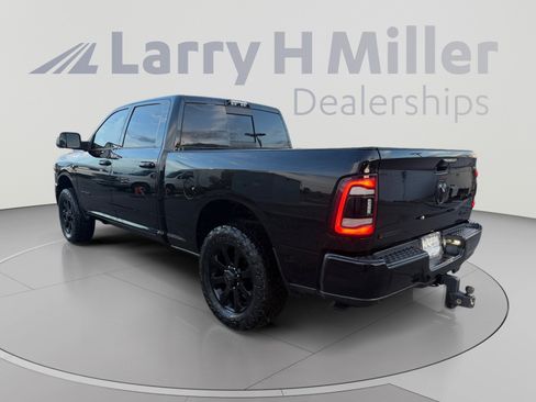 Used 2020 RAM 2500 Big Horn w/ Level 2 Equipment Group AWD/4WD image 3