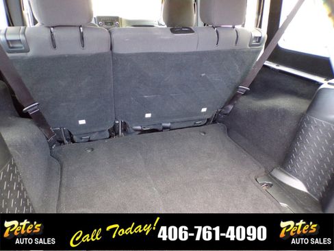 Used 2017 Jeep Wrangler Unlimited Sport w/ Dual Top Group image 9