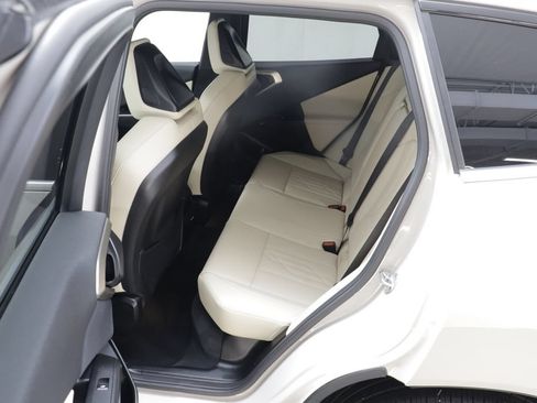 Used 2025 BMW X3 xDrive30i AWD/4WD image 13