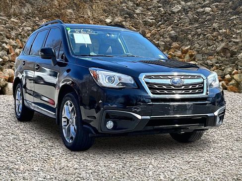 Used 2018 Subaru Forester 2.5i Touring image 9
