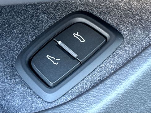 New 2026 Chevrolet Corvette Stingray Preferred Conv w/ Z51 Performance Package RWD image 23