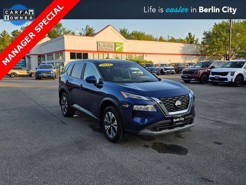 Used 2023 Nissan Rogue SV image 29